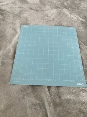 Cricut cutting mate